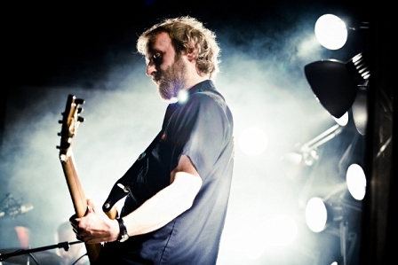 © Tommy N Lance Bassist Guy Whittaker von FINK